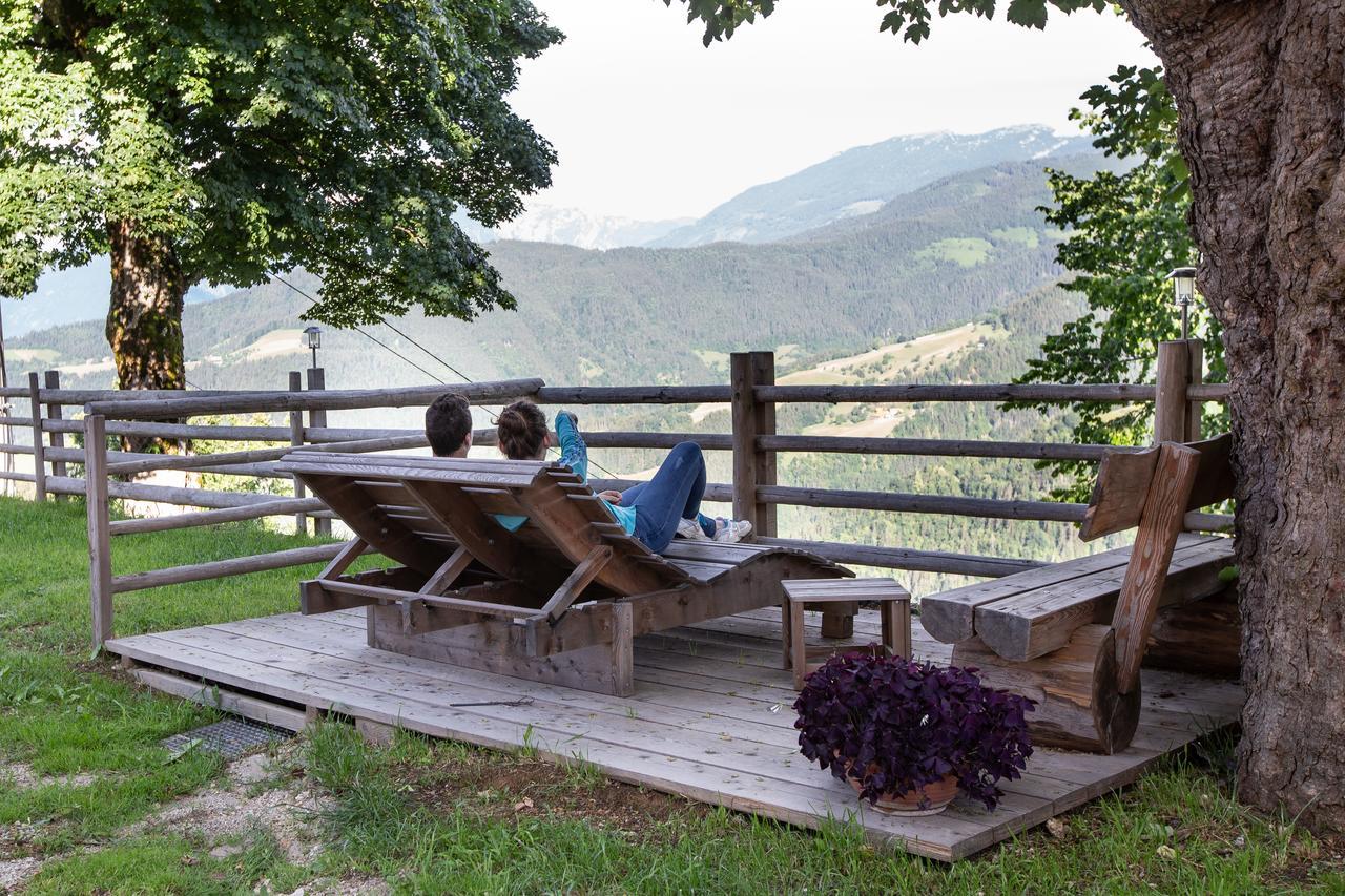 Farmstay&Glamping Visocnik リュブノ エクステリア 写真